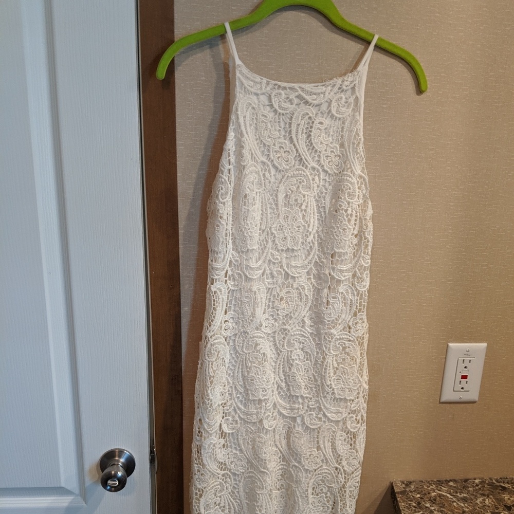 Lace dress